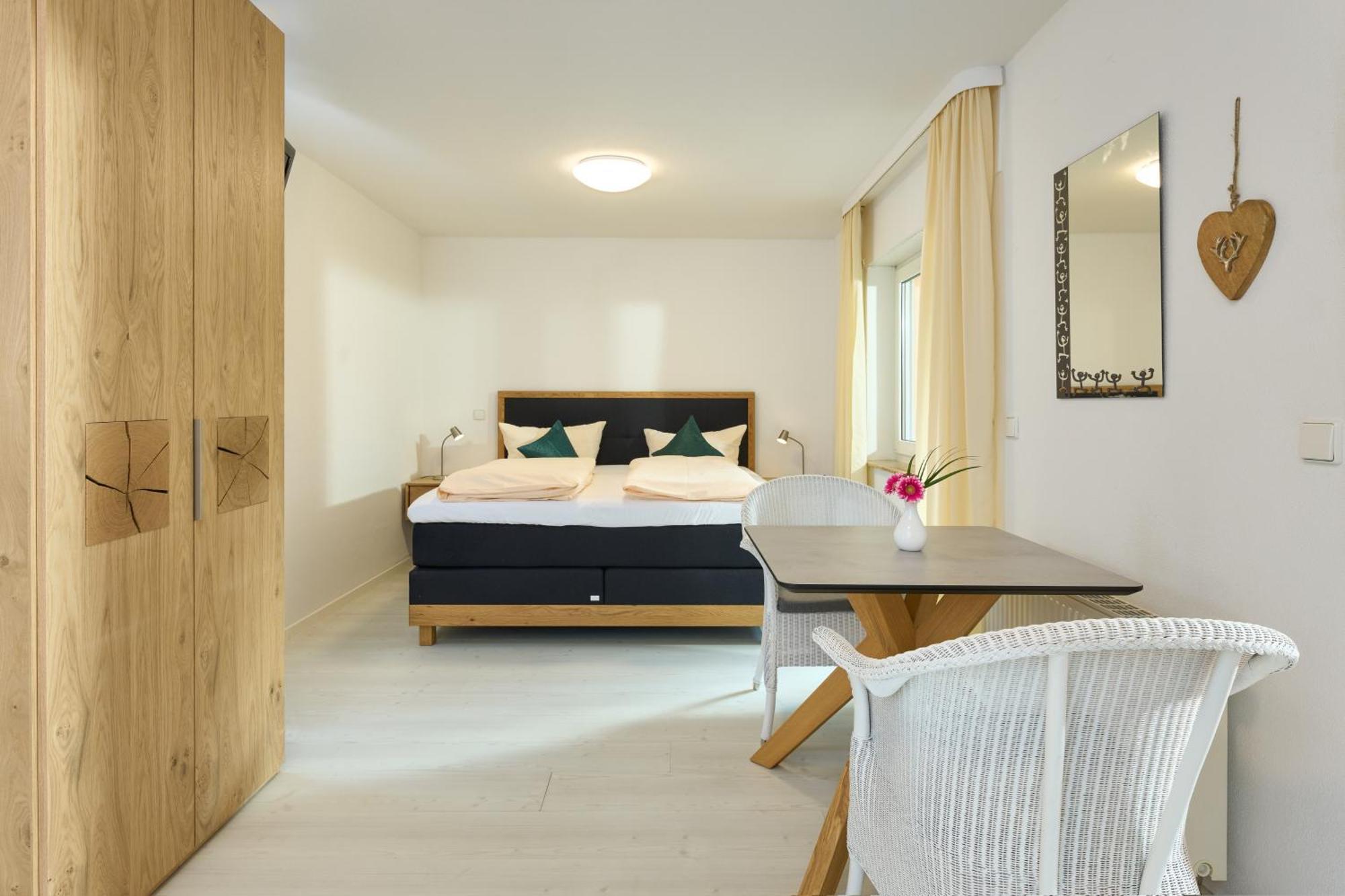 באד קרוצינגן Thermen Appartements Gabriela, Appartement 24 Qm מראה חיצוני תמונה