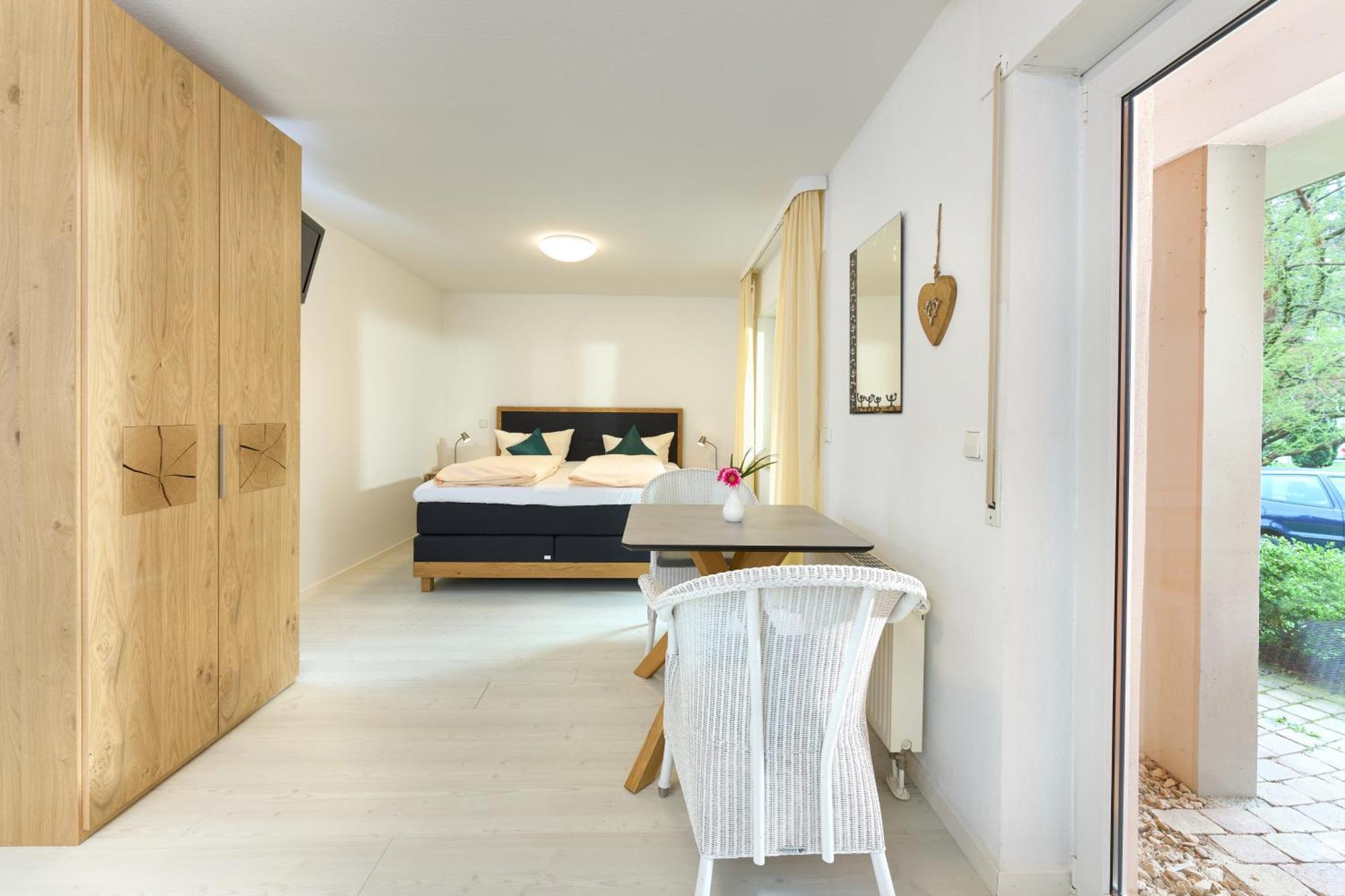 באד קרוצינגן Thermen Appartements Gabriela, Appartement 24 Qm מראה חיצוני תמונה